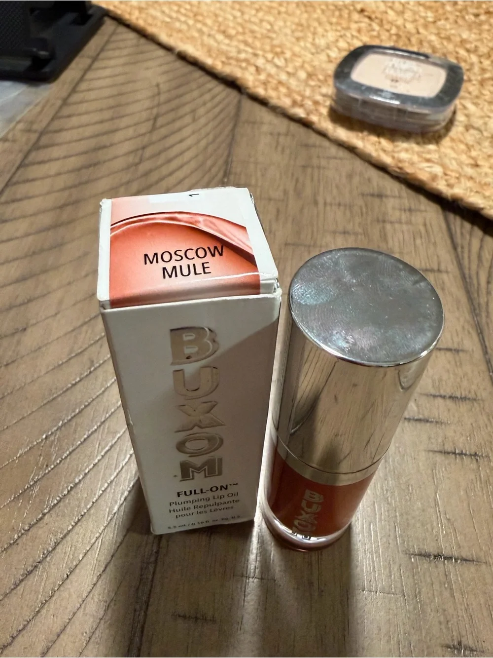 Buxom Full-On Plumping Lip Oil — Moscow mule NWT